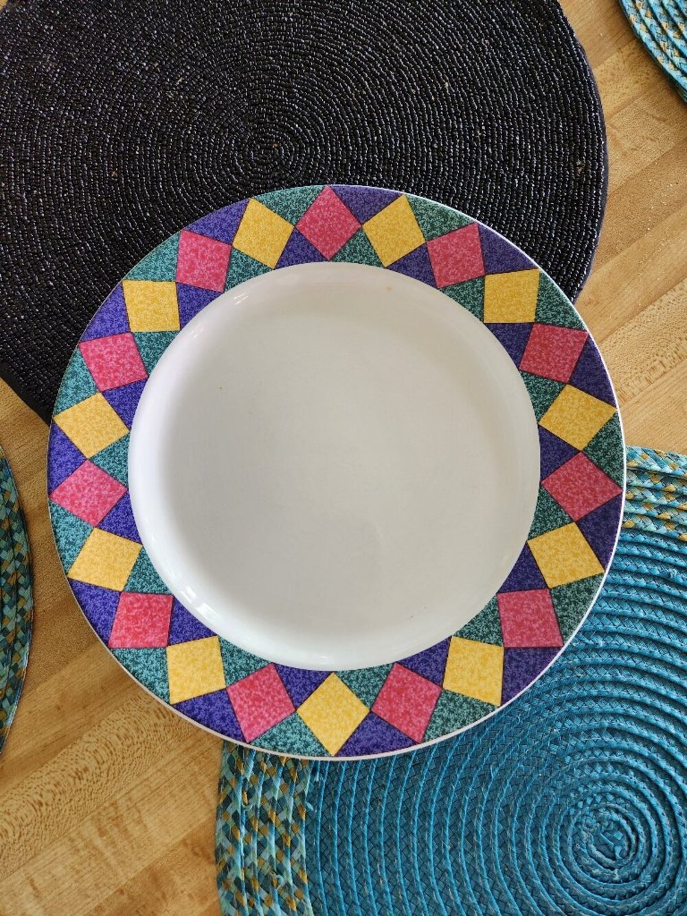 Signature Harlequin Dinner Plate